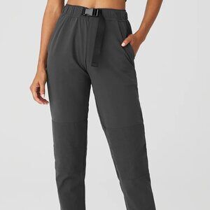 Alo Talus Tech Pant (Black)